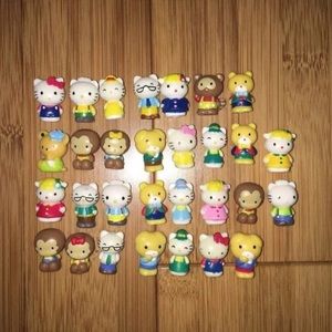 Sanrio Vintage Hello Kitty Squinkies Lot Toys